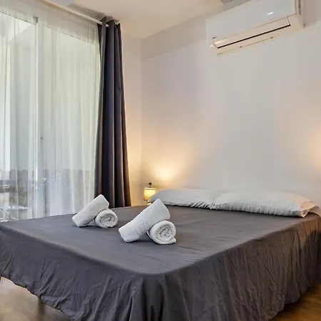 Eurosol 8 By Ivi Real Estate